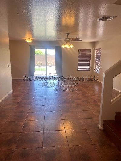Desirable 4/2 across from Park property image