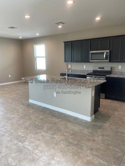 3 bed 2 bath in TARTESSO Community property image
