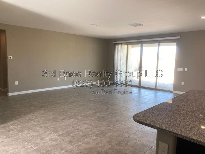 3 bed 2 bath in TARTESSO Community property image