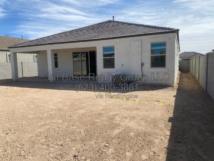 3 bed 2 bath in TARTESSO Community property image