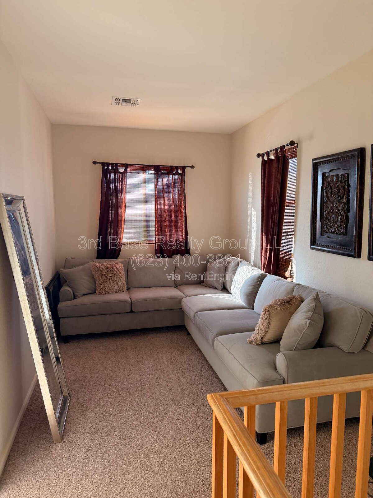 4/3 2,785 sq/ft.  HEATED POOL AND SPA. 3 car garage property image