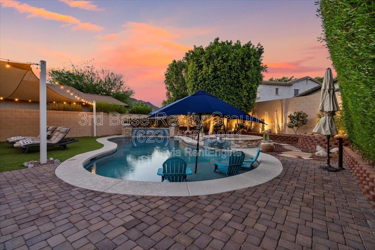 POOL and Spa. Resort Style Backyard in Verrado property image
