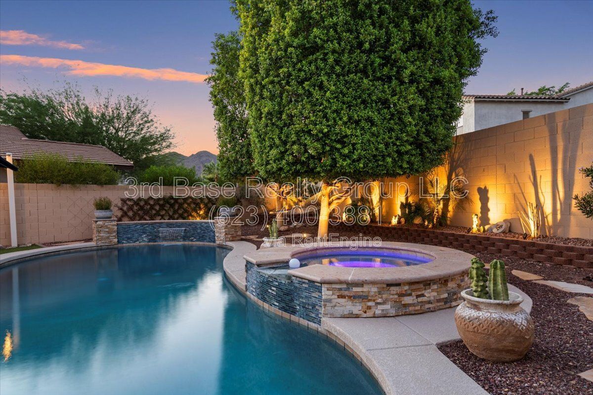 POOL and Spa. Resort Style Backyard in Verrado property image