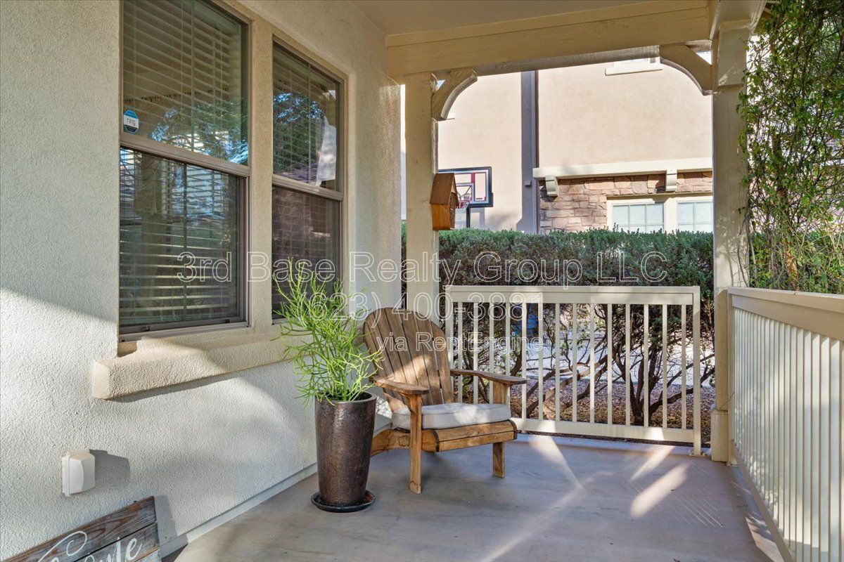 POOL and Spa. Resort Style Backyard in Verrado property image