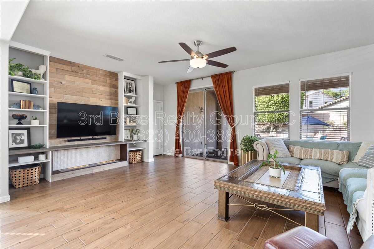 POOL and Spa. Resort Style Backyard in Verrado property image