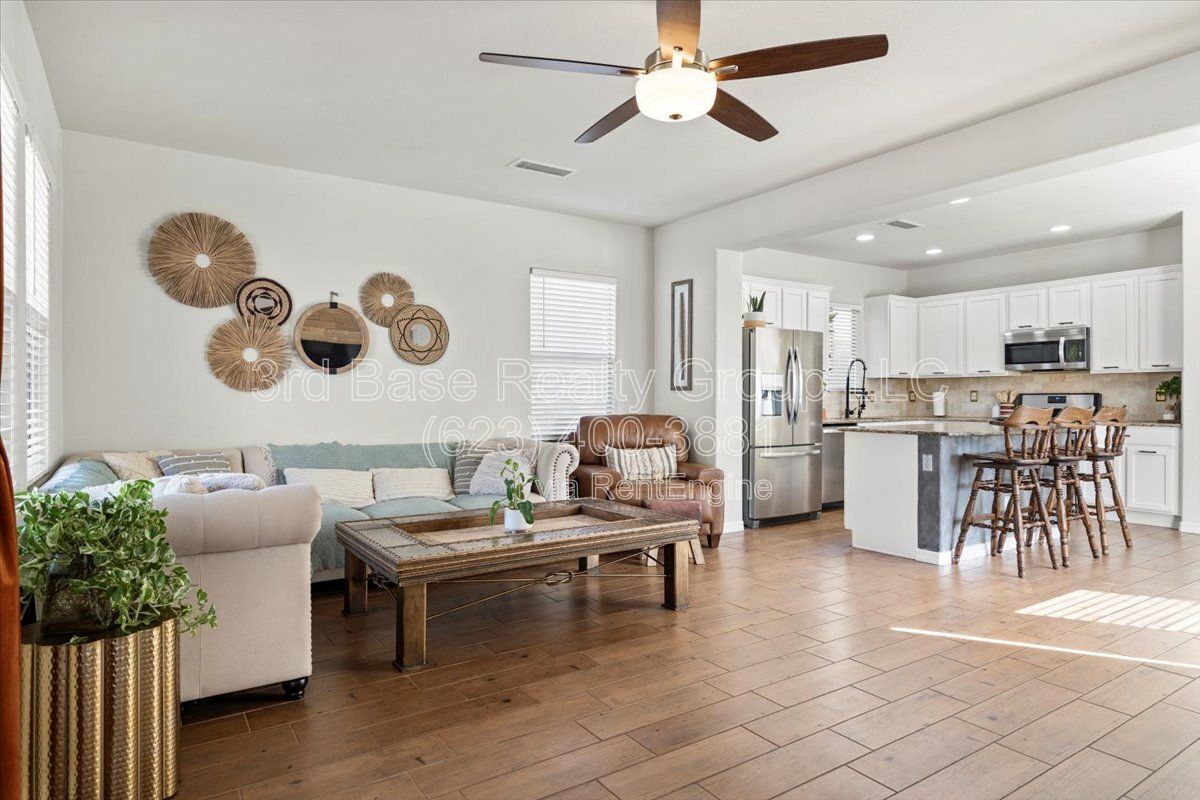 POOL and Spa. Resort Style Backyard in Verrado property image