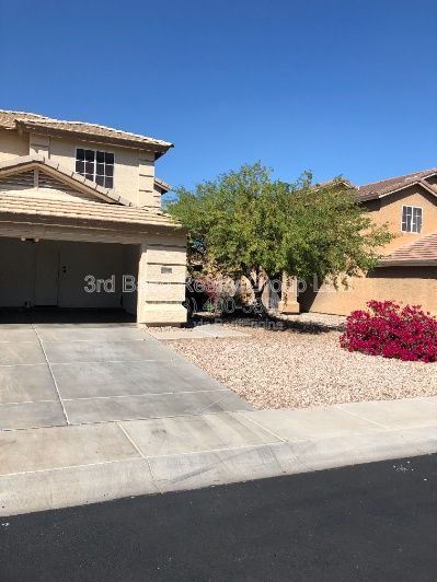 Sundance 4 bedrooms, 3 full baths with a Super Bonus Loft Area property image