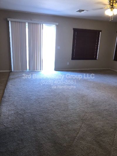 Sundance 4 bedrooms, 3 full baths with a Super Bonus Loft Area property image