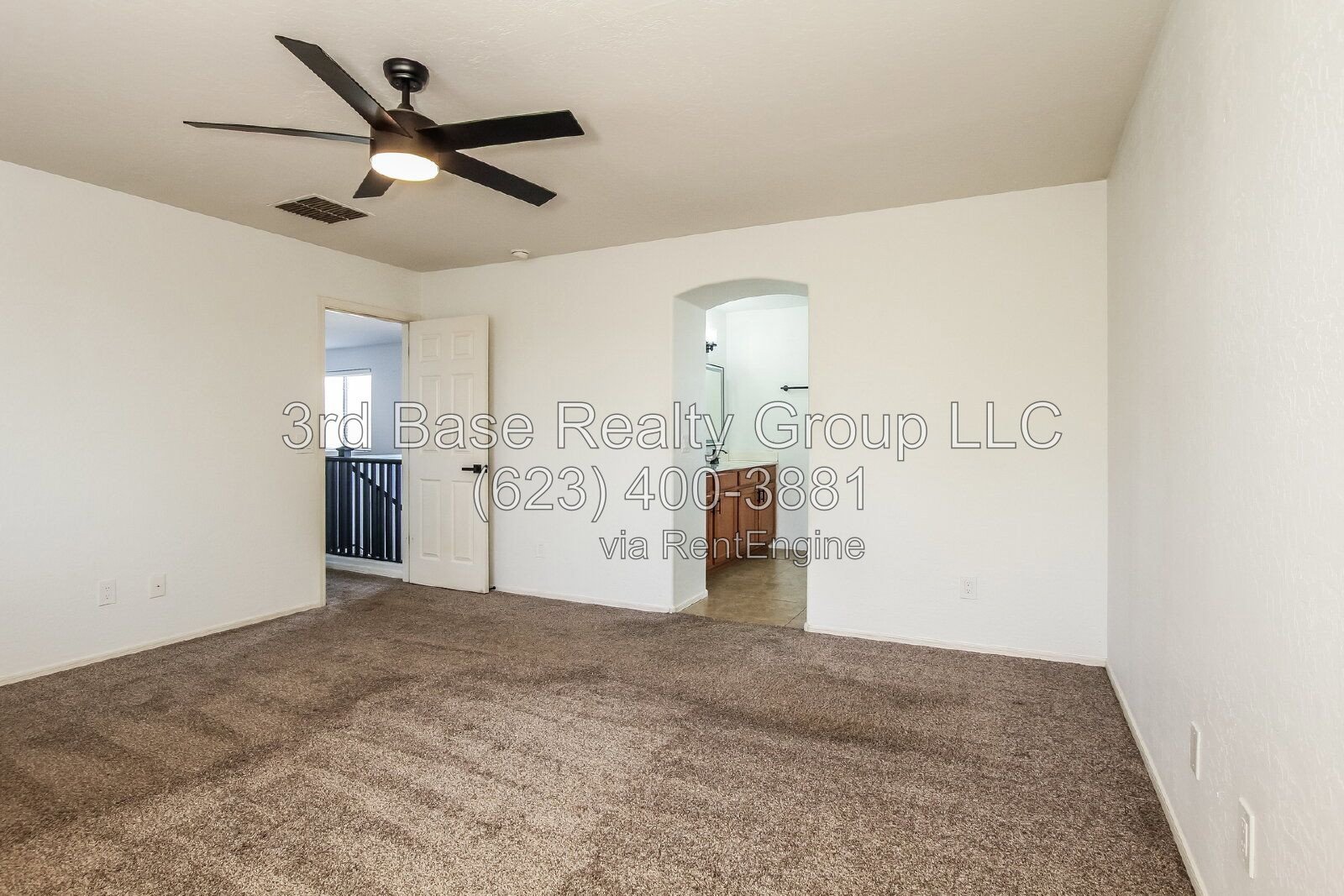 Desirable 3 bed 3 bath next to Luke AFB property image
