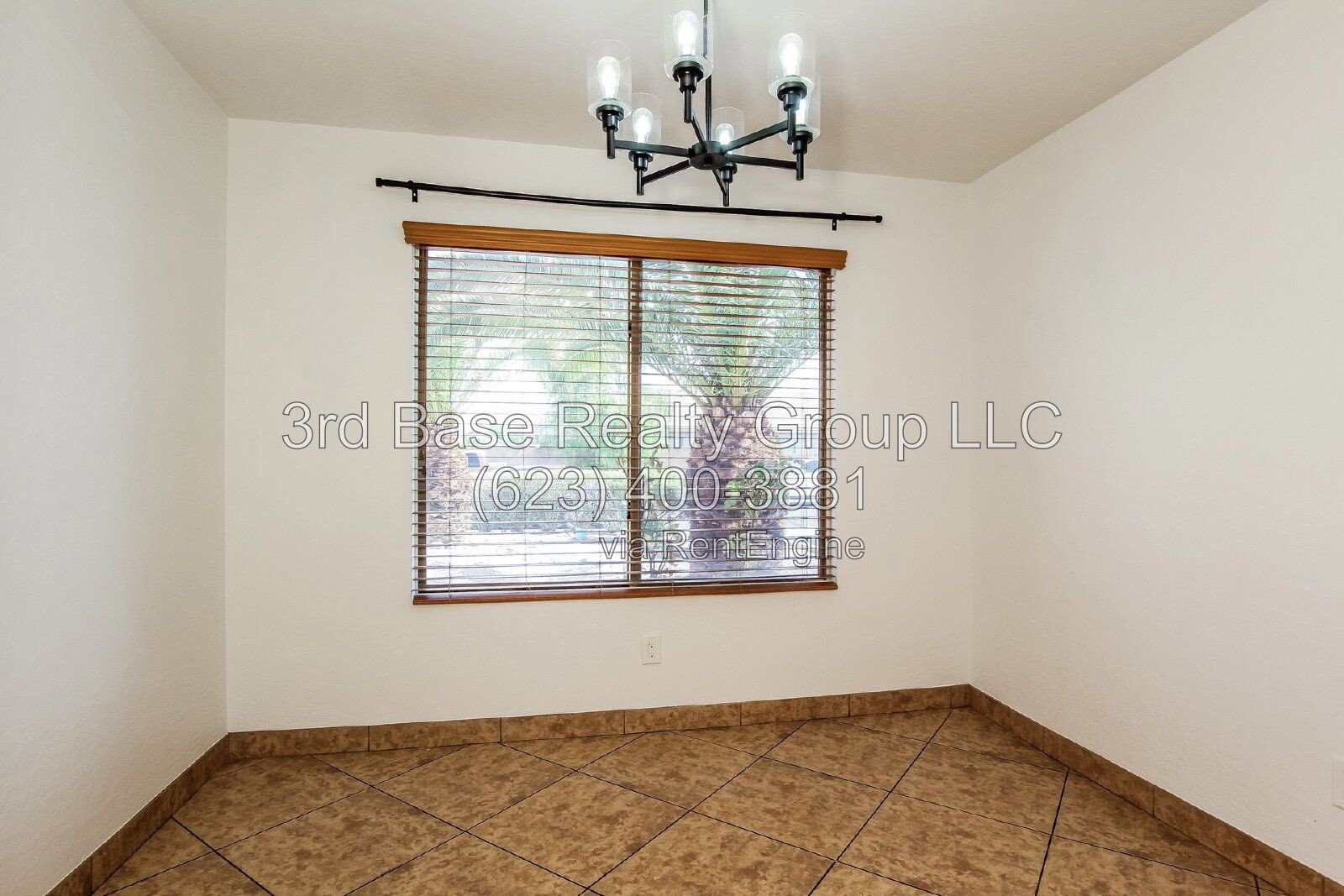 Desirable 3 bed 3 bath next to Luke AFB property image