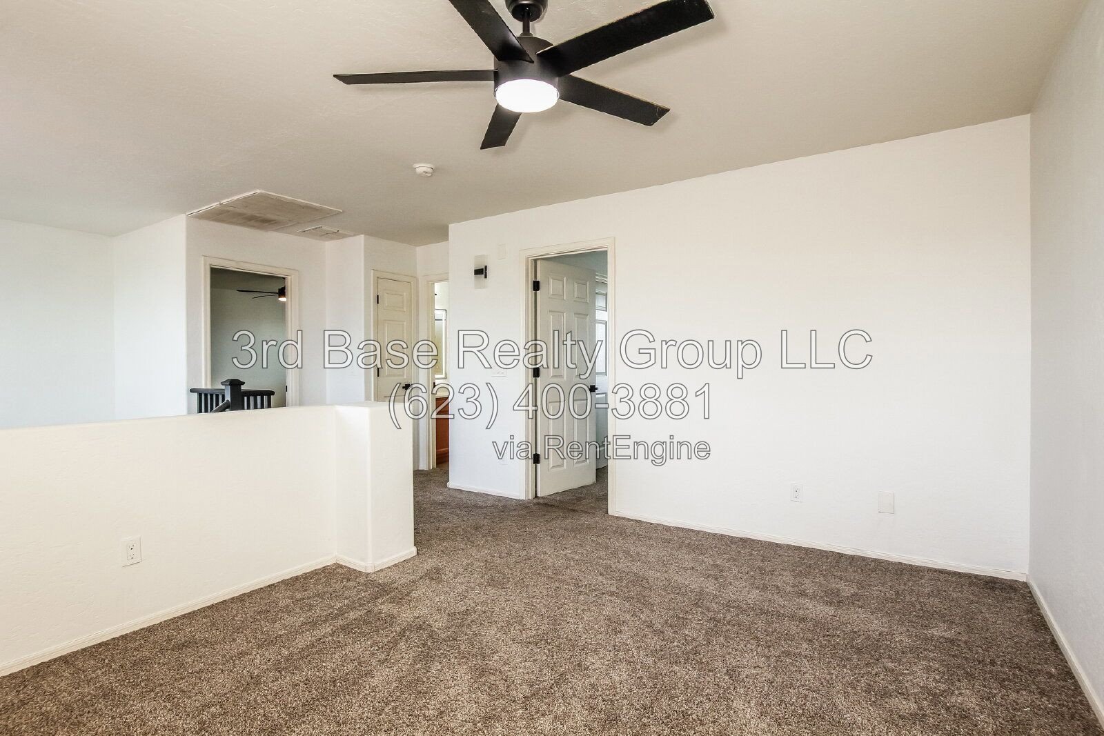 Desirable 3 bed 3 bath next to Luke AFB property image